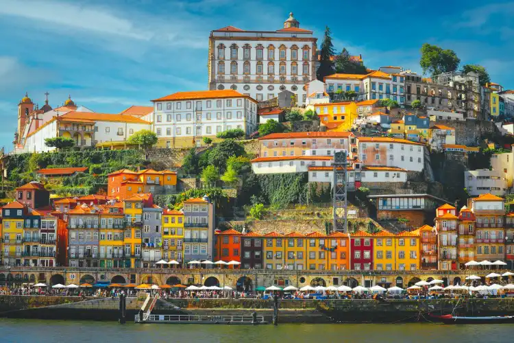 Se quer comprar casar em Portugal com preços mais baixos, fuja do Porto.
