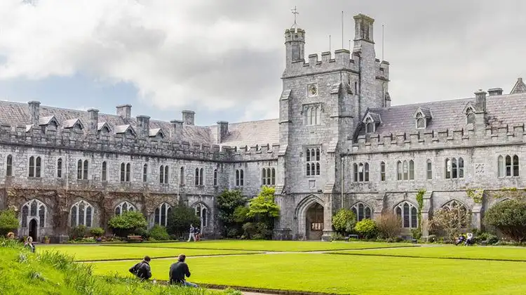 Governo divulga bolsas para estudar na Irlanda em 2024