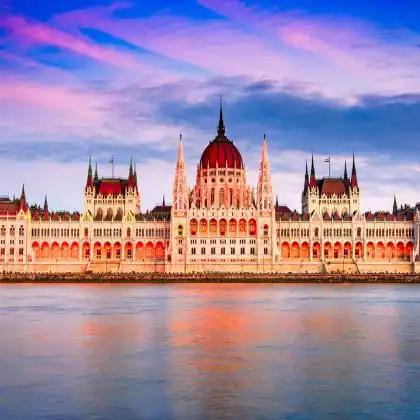 Fachada do parlamento em Budapeste