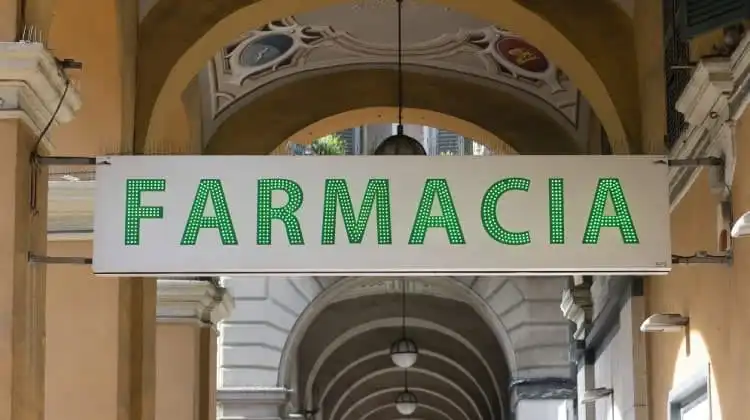 Entrada de farmácia na Itália