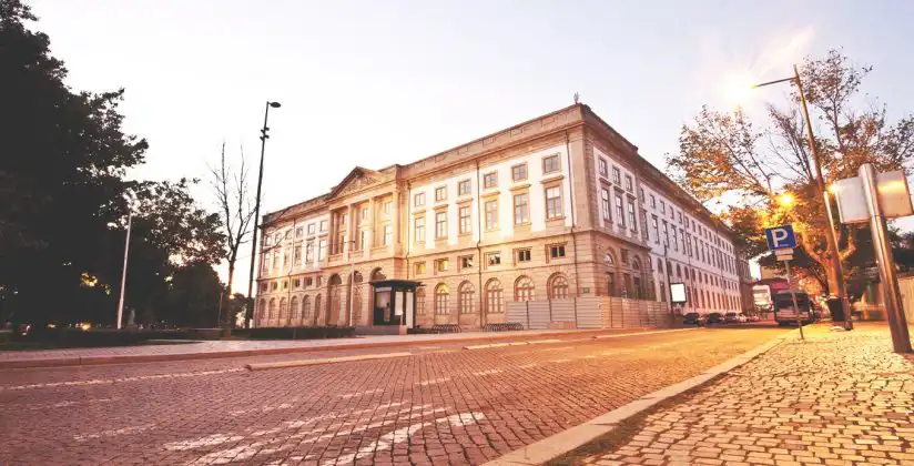 Universidade do Porto aumenta valor da propina
