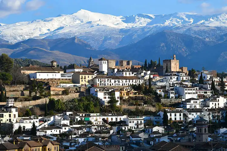 Granada no inverno na Espanha