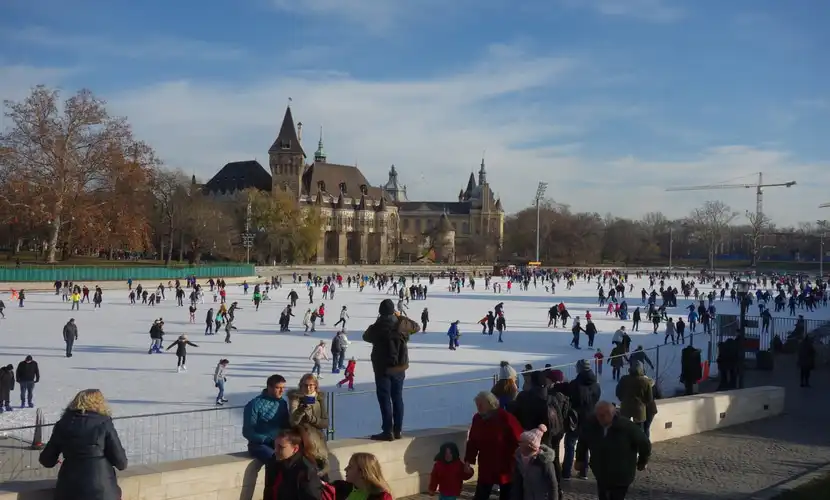  Pista de gelo em Budapeste