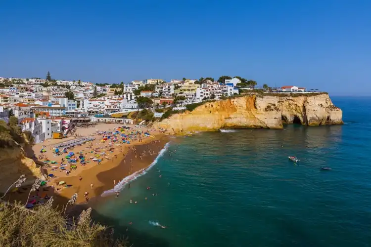 Algarve concentra a maior parte das cidades mais caras de Portugal.