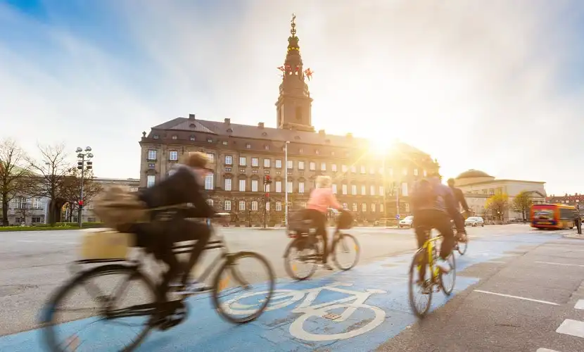 andar de bicicleta na Dinamarca