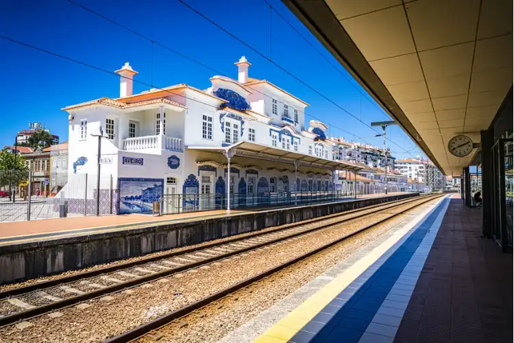 Estação de trem em Aveiro, Portugal