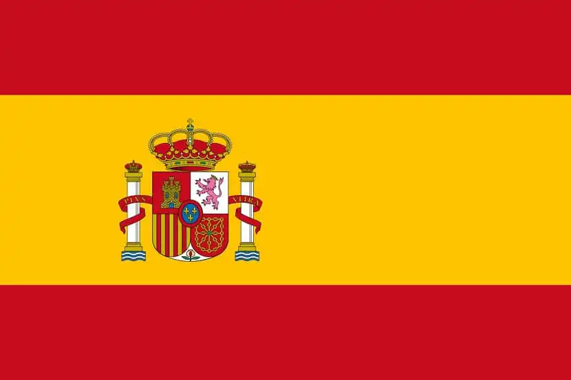 bandeira da Espanha com brasão
