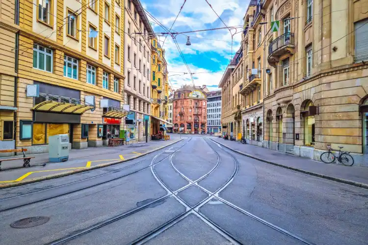 Rua em Brasileia, na Suíça