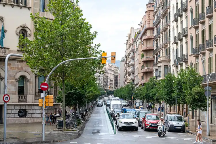 Barcelona é uma boa cidade para aluguel de carro na Espanha.
