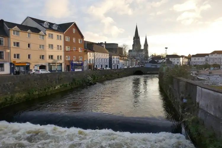 Cork, a segunda maior cidade da Irlanda.