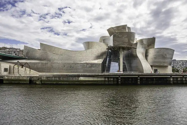 Museu Guggenheim Bilbao, Espanha