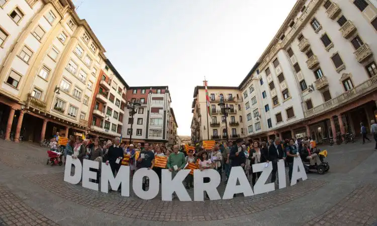 Democracia Catalunha
