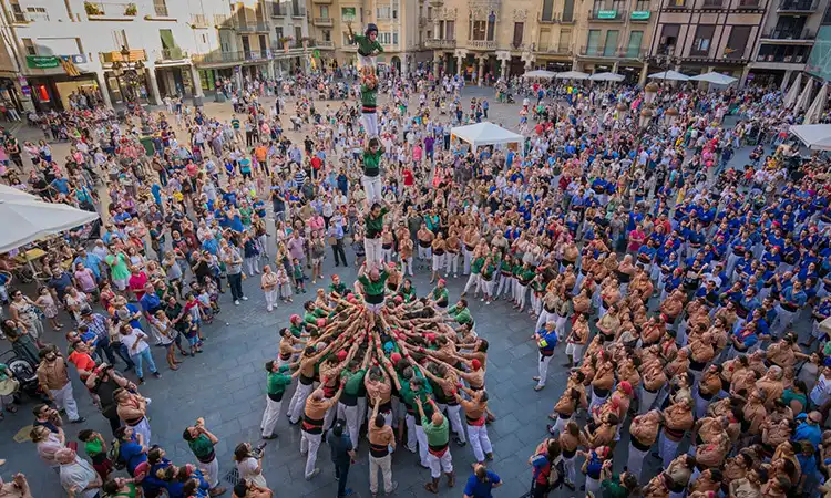 Festas tradicionais da Espanha: concurso de Castells