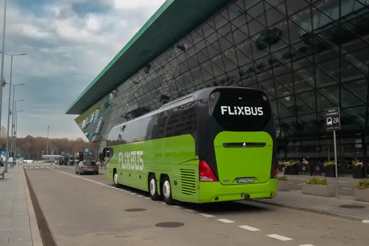 Flixbus para viajar na Europa é uma ótima opção.