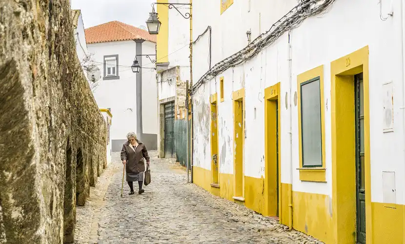 idosos em Portugal