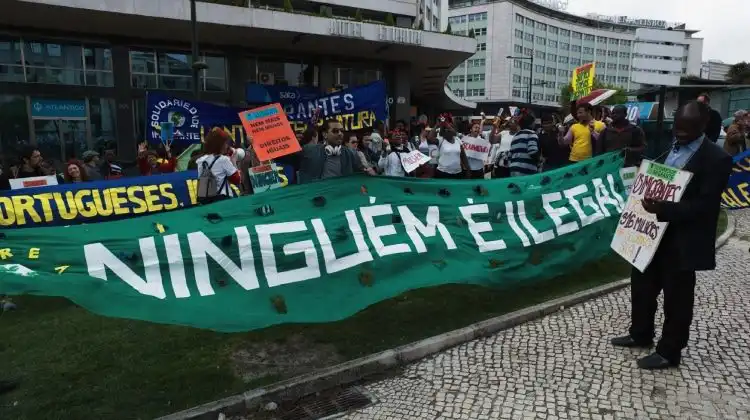 Imigrantes protestam contra o SEF em Lisboa