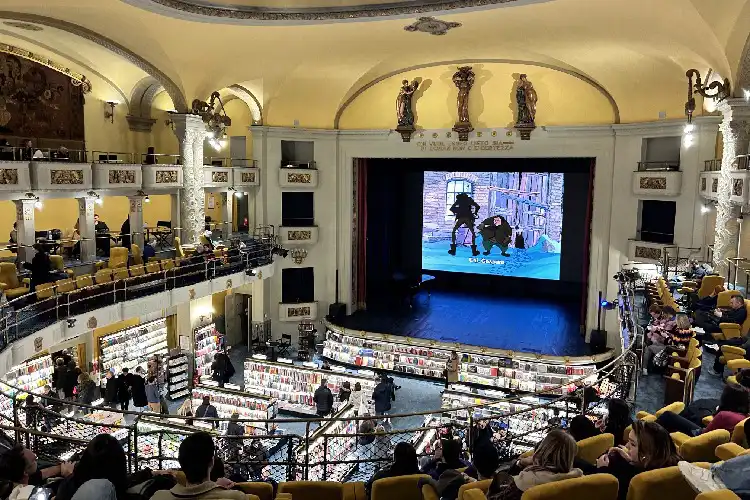 Livraria e cinema Odeon