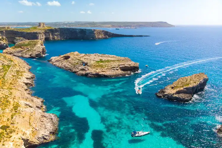 Malta exige vacina de turistas