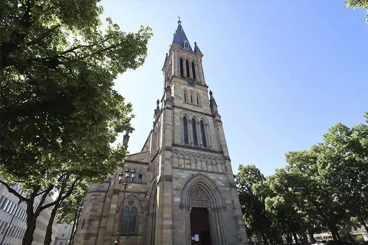 Catedral em Mulhouse, na França