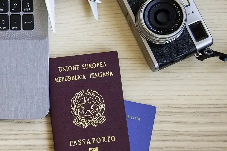 Contratar assessoria para obter passaporte italiano