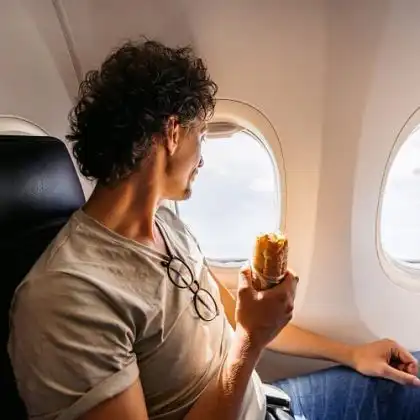 Levar comida no avião