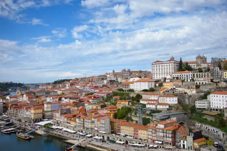 Viver no Porto em Portugal tem um alto custo de vida.