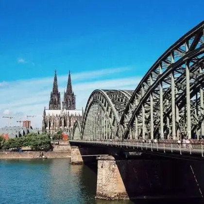 Ponte Hohenzollern em Colônia, Alemanha