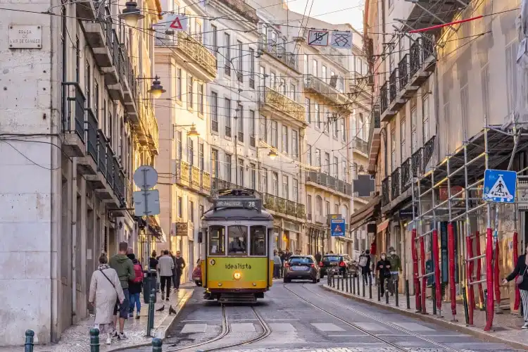 Transporte deve ser considerado no cálculo de quanto custa viajar para Portugal