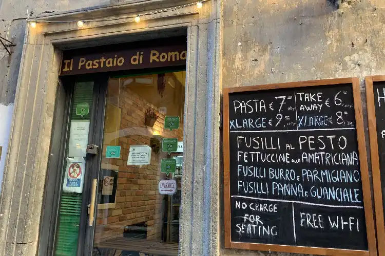 Entrada do restaurante Il Pastaio di Roma