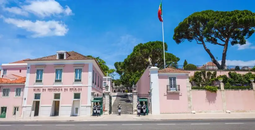 presidente de portugal aprova diploma que simplifica acesso ao visto