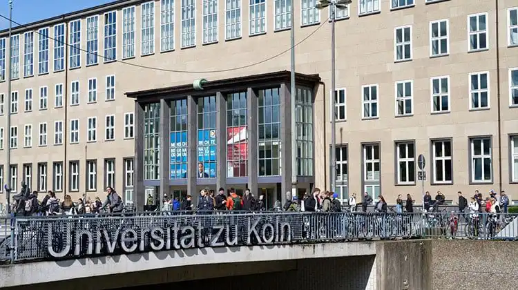 Estudantes de universidades na Alemanha