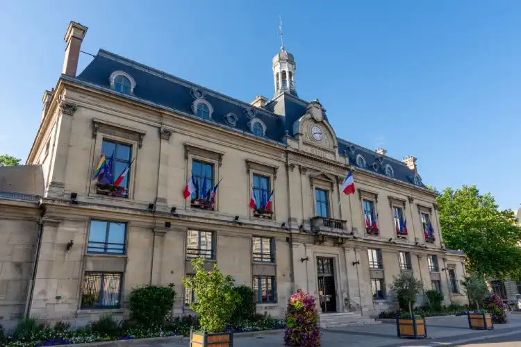 Prefeitura de Saint-Ouen-sur-Seine na França