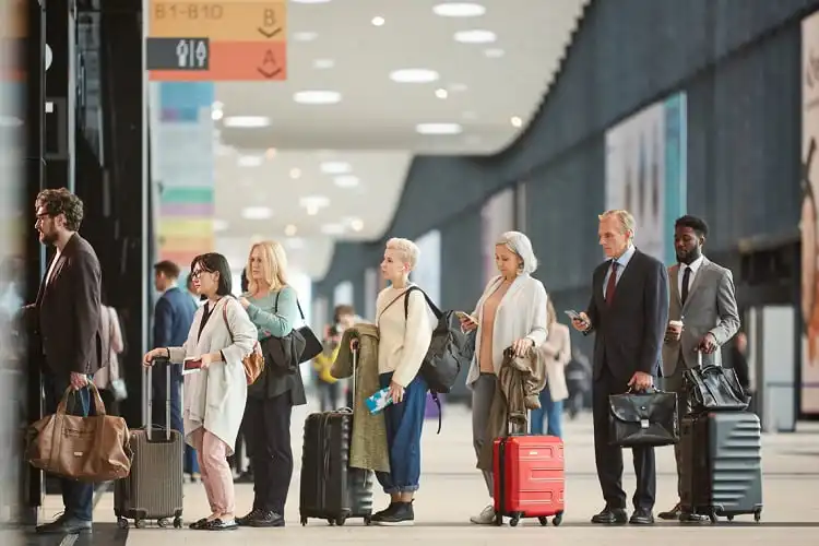 SEF Portugal criou medidas para diminuir a espera dos passageiros no aeroportos