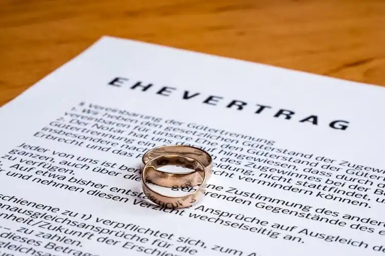 Certidão de divórcio deve ter tradução juramentada alemão