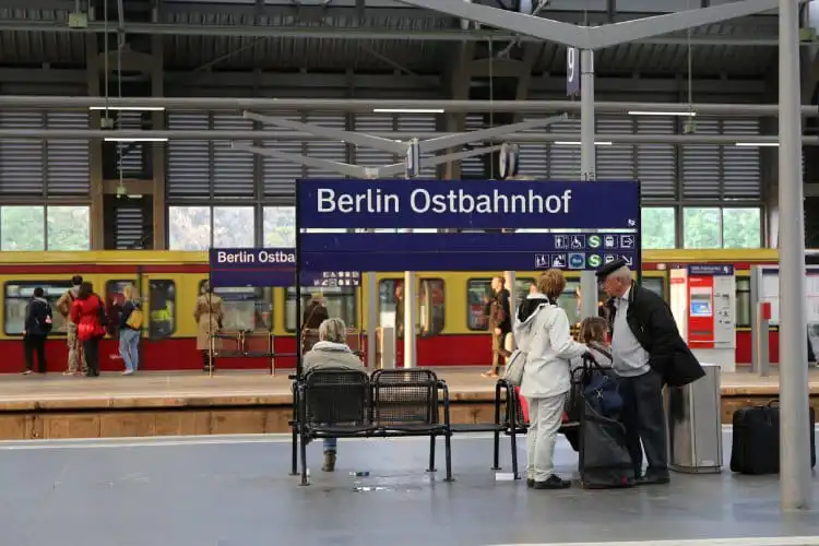 Transporte público em Berlim faz parte do custo de vida na cidade e deve ser calculado