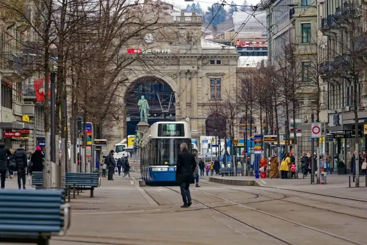 Avenida em Zurique