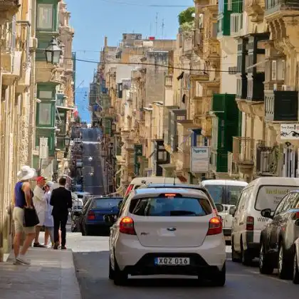 Alugar carro em Malta é uma excelente maneira de explorar a ilha.