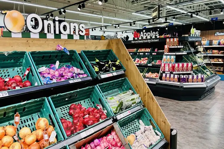 Depois do aluguel, o que pesa no custo de vida na Irlanda é a alimentação.