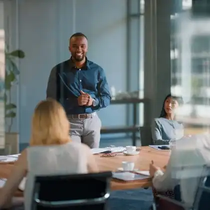 Qualquer estrangeiro pode abrir empresa na França.