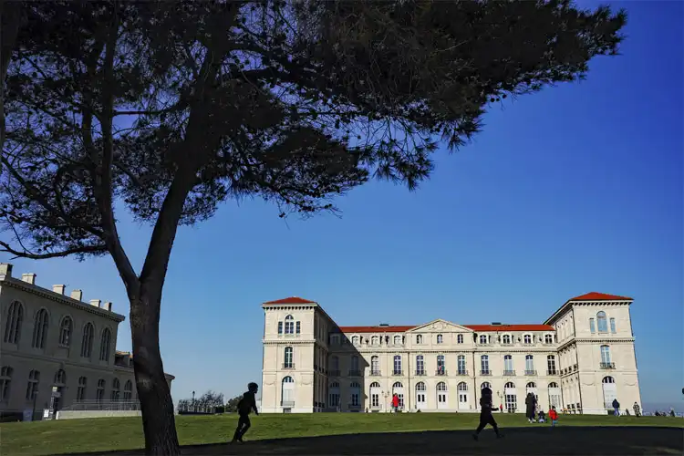 Aix Marseille University, em Marselha, França.