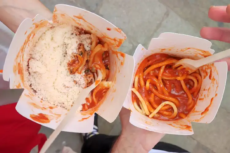 O gosto pelo Spaguetti é um traço familiar que encontrei na Itália.