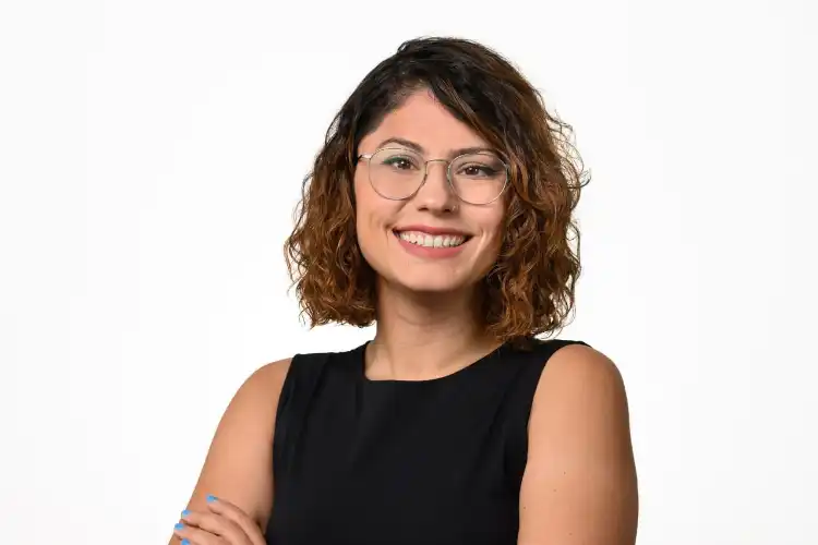 Mariana fez pós-graduação na Europa.