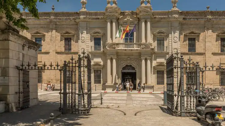 Melhores universidades da Espanha: confira o top 10 do país - Euro Dicas