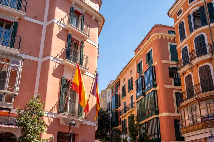 Rua e arquitetura de Palma de Mallorca