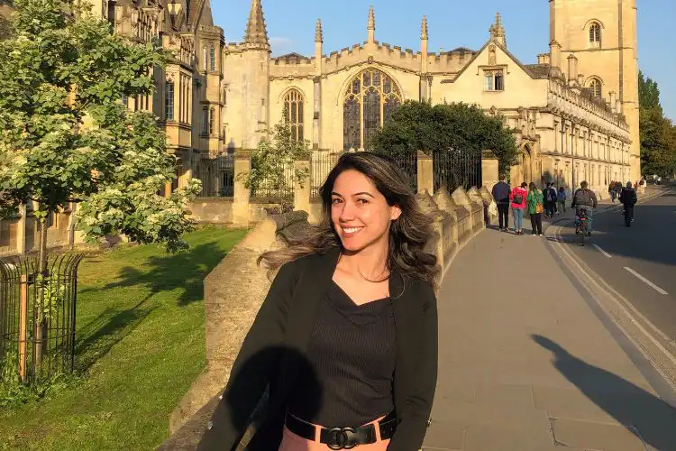 Taynara na Universidade de Oxford