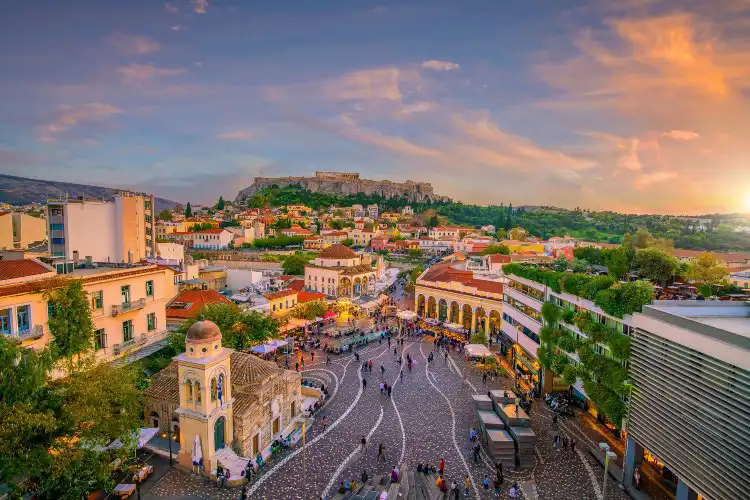 Atenas é uma das cidades mais baratas para viajar na Europa