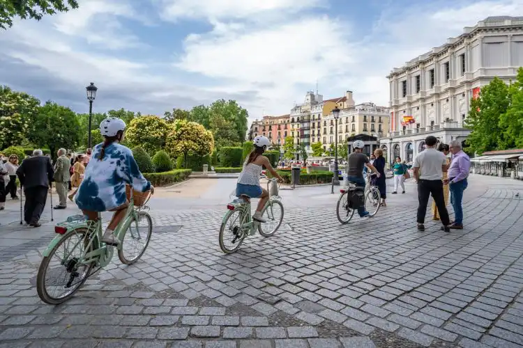 Madrid é uma das cidades mais desejadas por imigrantes