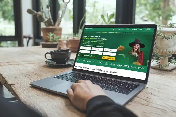 Mockup do site do Seguros Promo