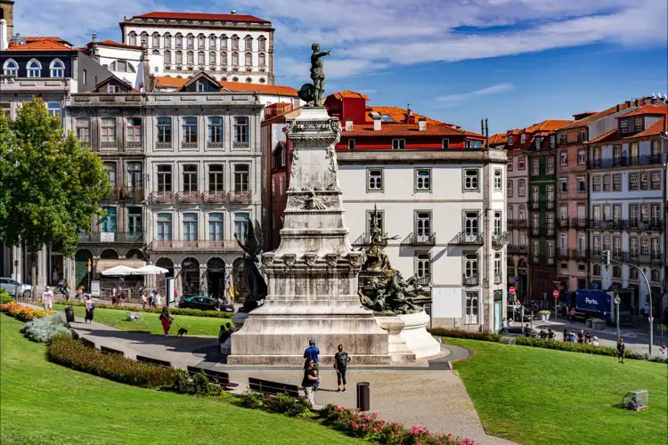 Monumento no Porto, Portugal