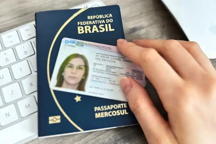 Passaporte brasileiro e autorização de residência Alemanha.
